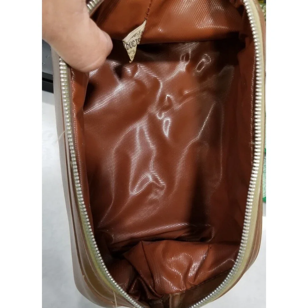 Vintage travel products brown cosmetic dopp travel bag